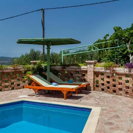 Aimilios Villa- Private Pool And Stunning View! וילה Mousata