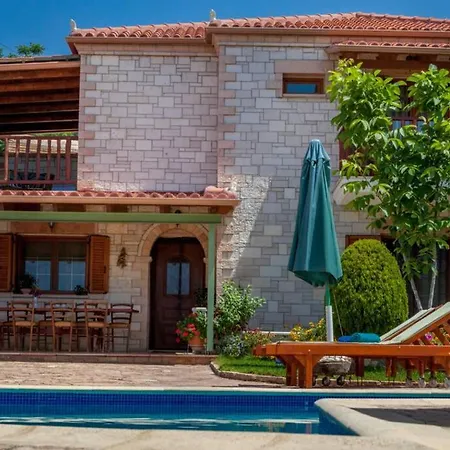 Aimilios Villa- Private Pool And Stunning View! וילה *